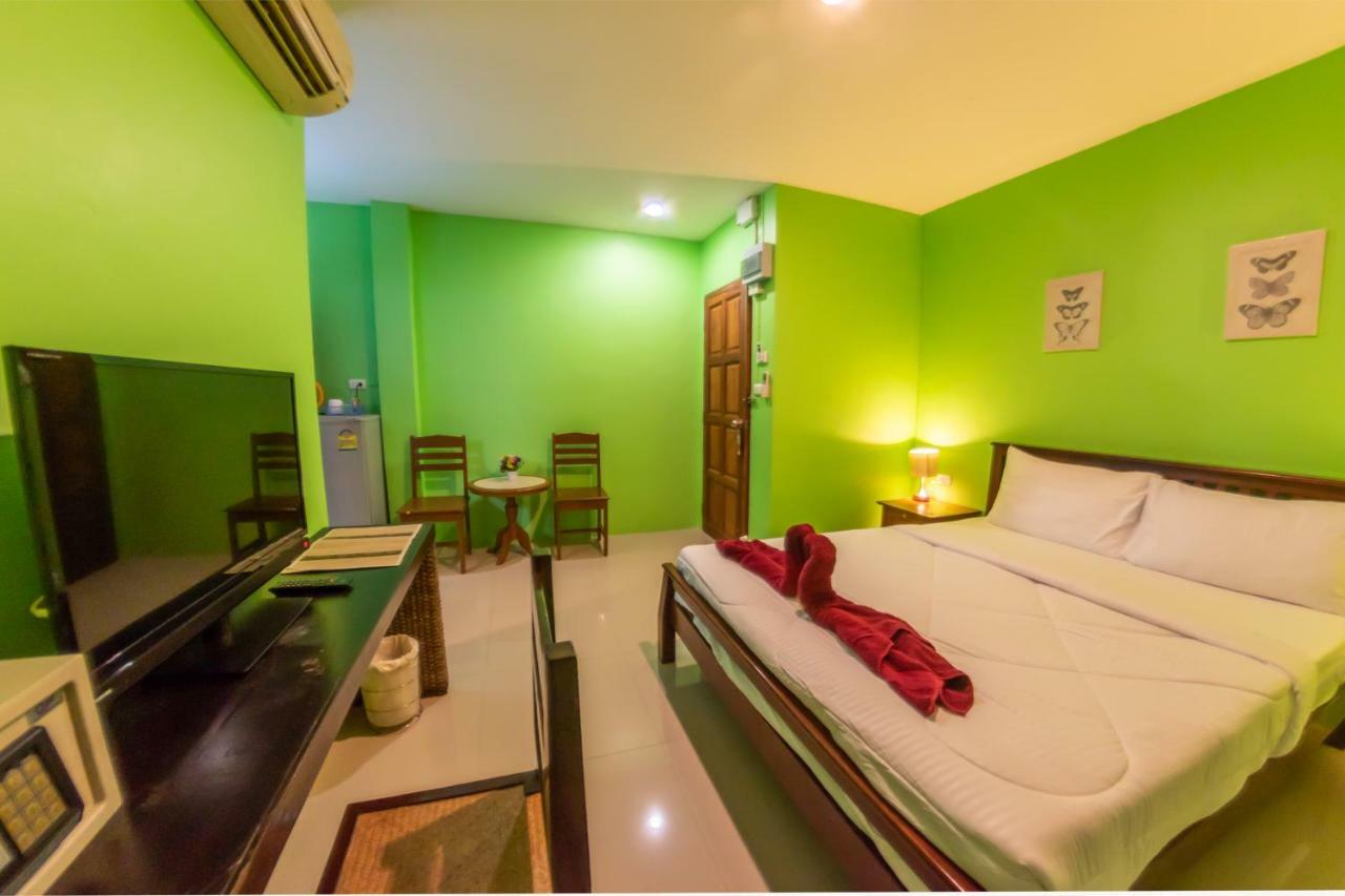 Enrico Hostel Patong Zewnętrze zdjęcie